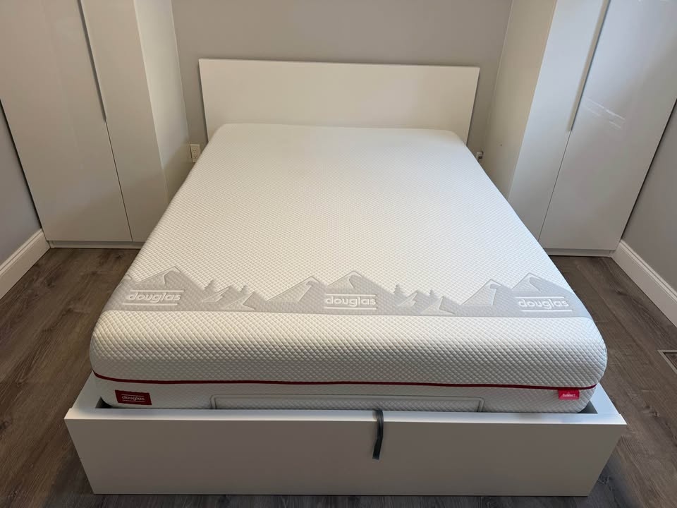 Like New! Queen Hydraulic White Storage Bed Frame — $450 - photo 4