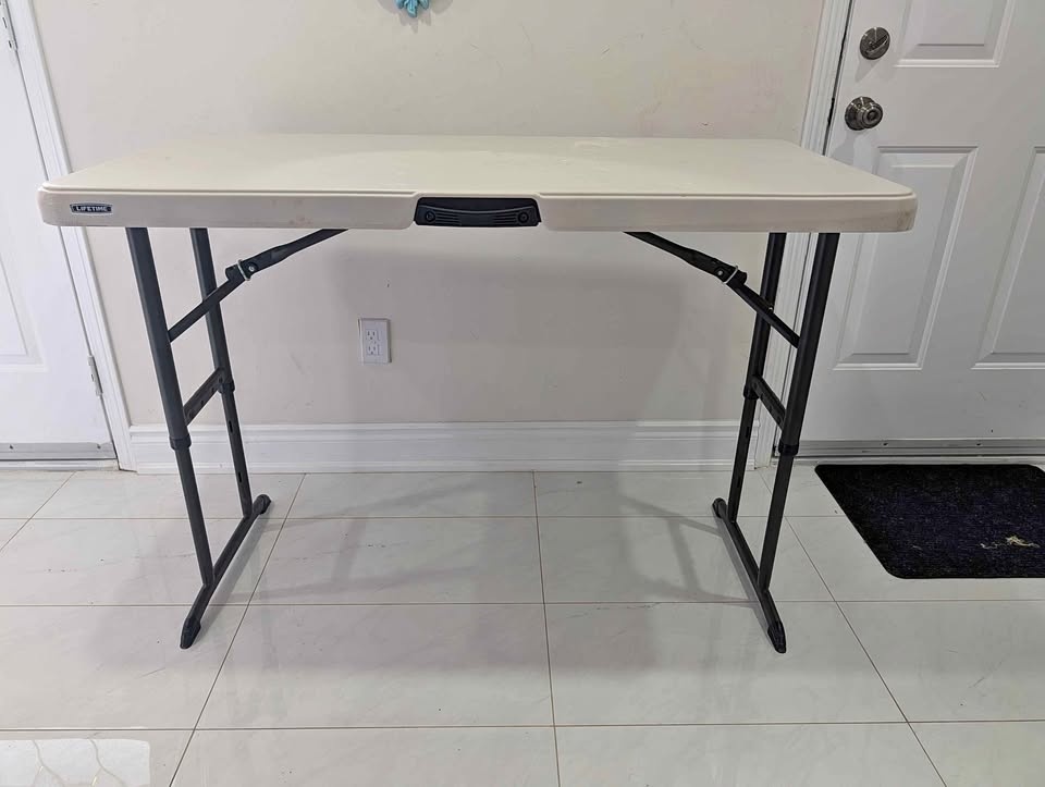 4-Foot Fold-In-Half Adjustable Table