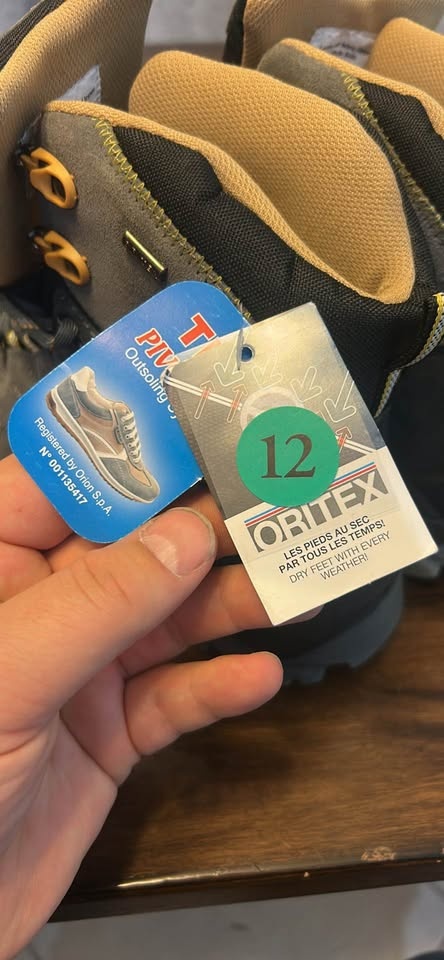 Men’s Size 12 Oritex Orion Waterproof Hiking Boots – NEW - photo 3