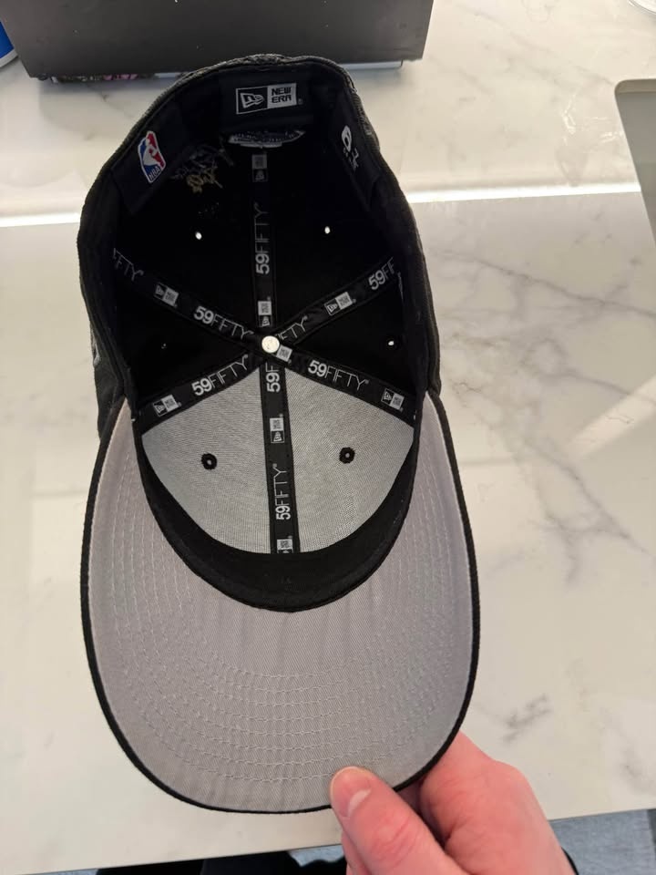 New Era Black Chicago Bulls Fitted Hat - photo 5