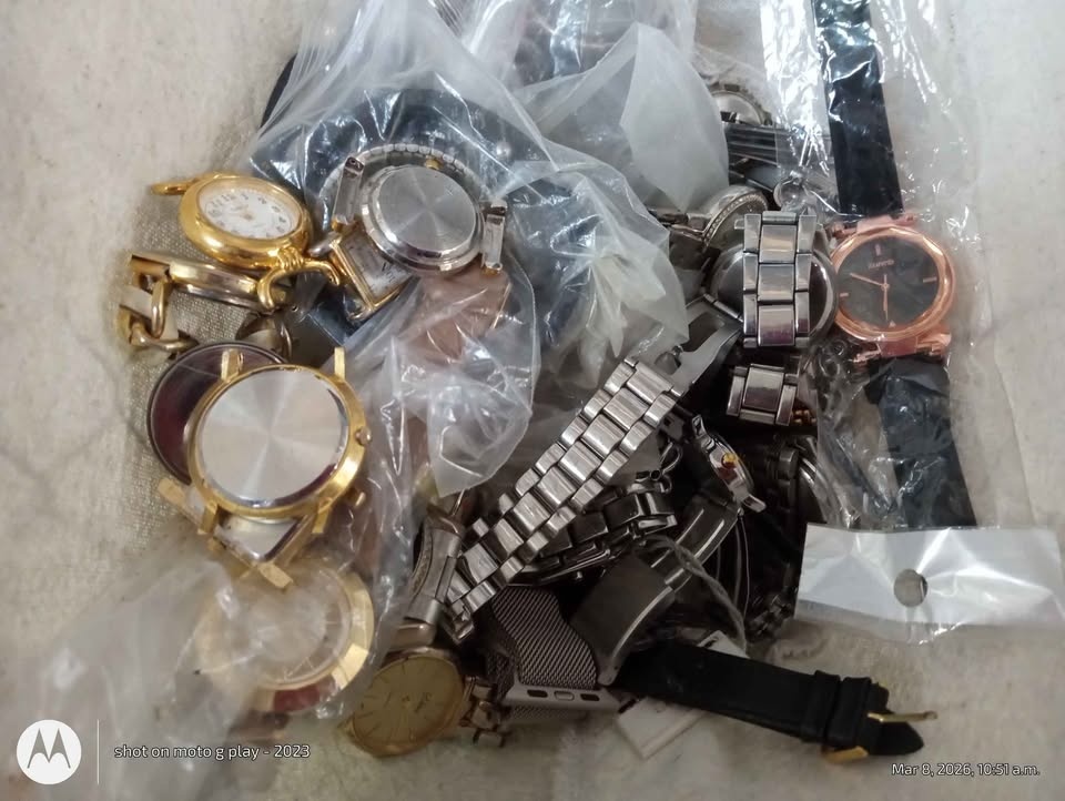 Watches For Sale @ Hagglers Fleamarket - photo 2