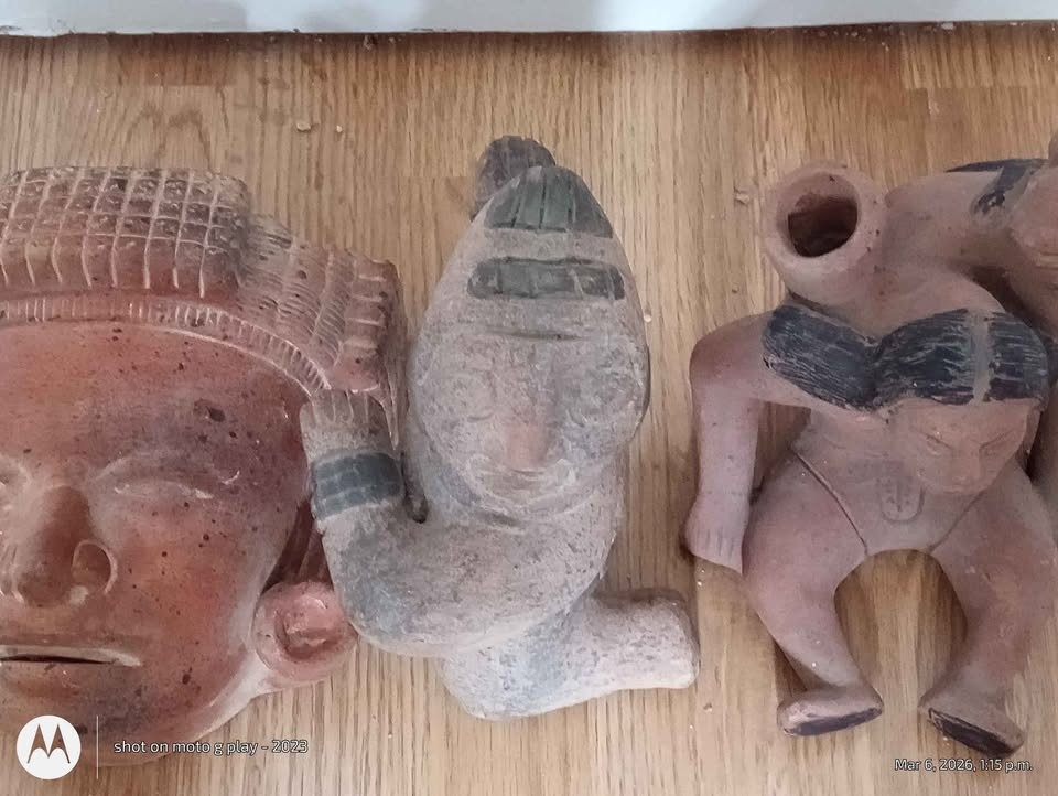 Vintage Mayan & Aztec Style Terra Cotta Pottery Lot - photo 5