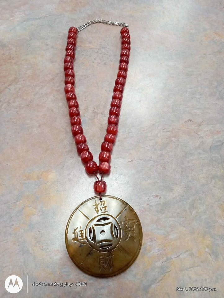 Vintage Moonglow Lucite Beads and Nephrite Jade Pendant Necklace