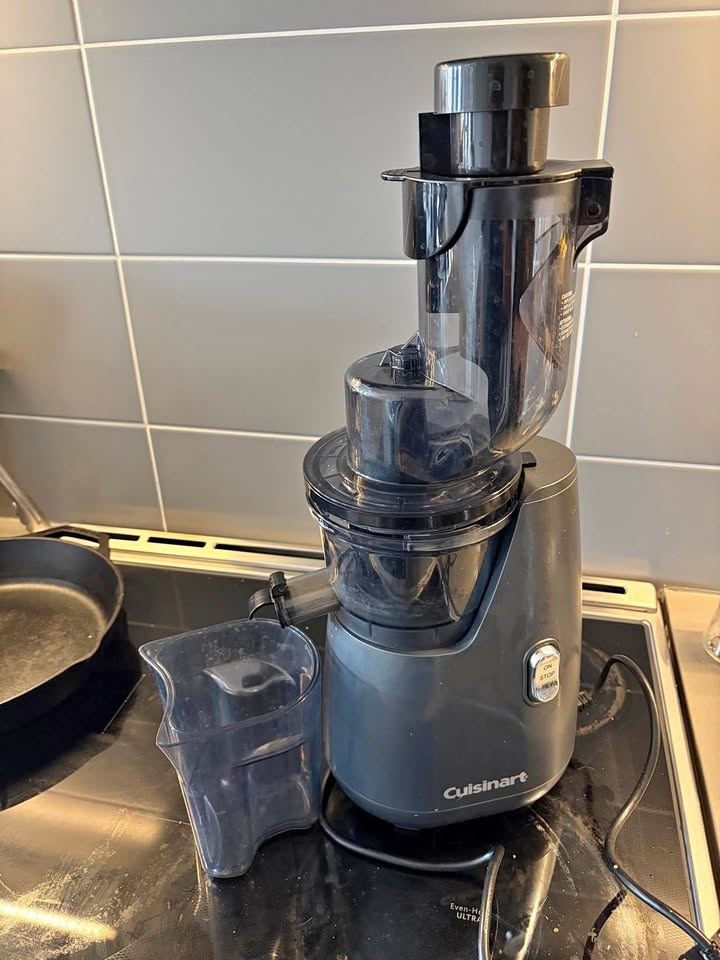 Cuisinart Juicer – Great Condition