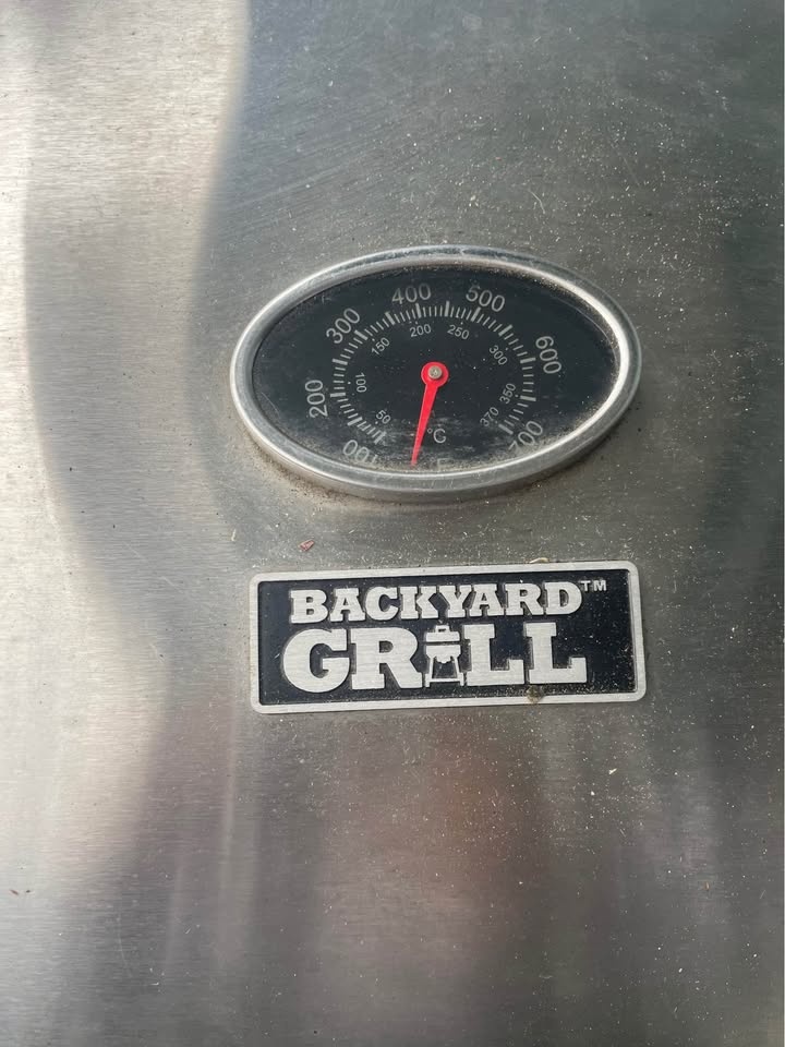 Backyard Grill 3 Burner LP Propane Gas Grill - photo 4