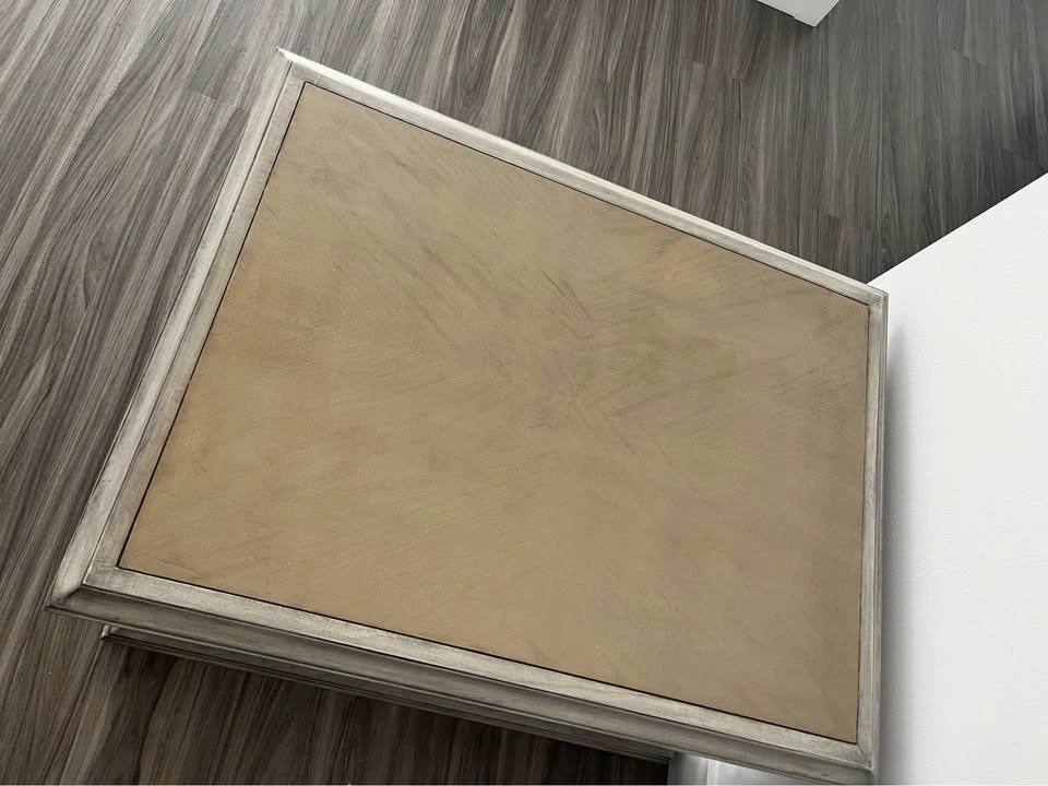 Side Table great quality - photo 3