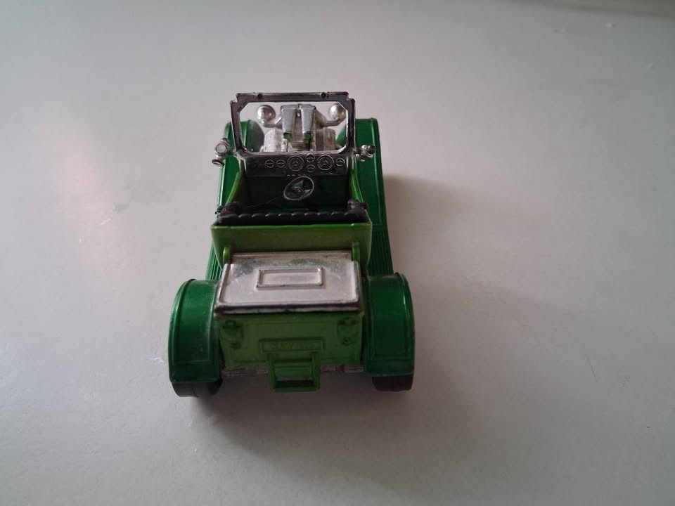 Vintage 1974 Matchbox Speed Kings Hot Rod Green Diecast Car - photo 3