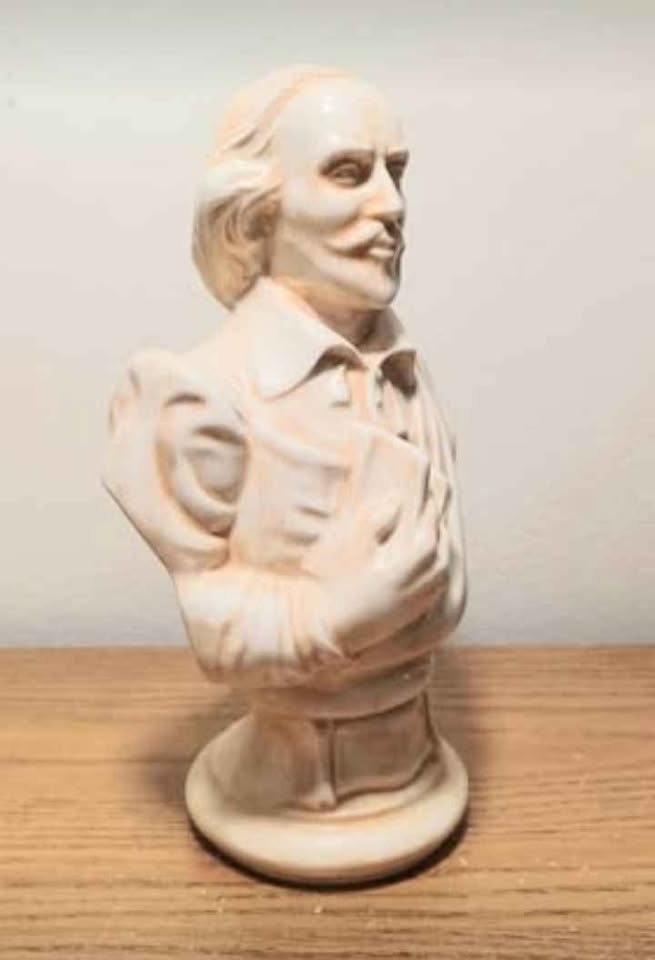 Signed Artist Rare Porcelain William Shakespeare Bust - photo 2
