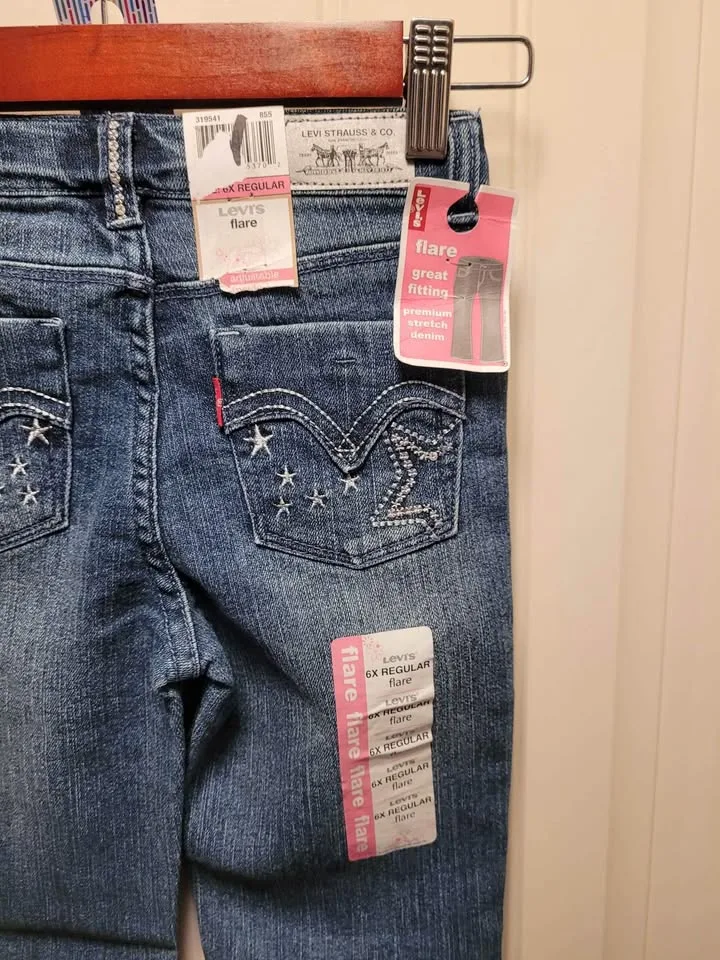 Levis Regular Flare Jeans image indicator(2)