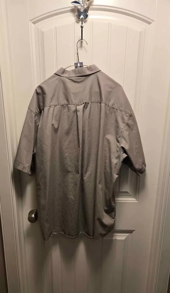 York Short Sleeve Button Up Shirt image indicator(3)