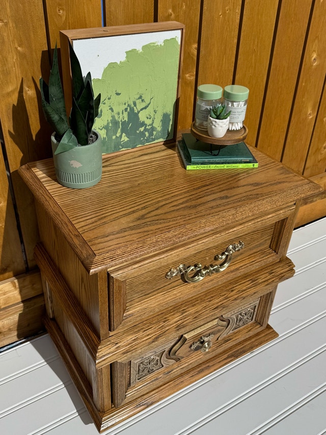 Nightstand / Side table - photo 2