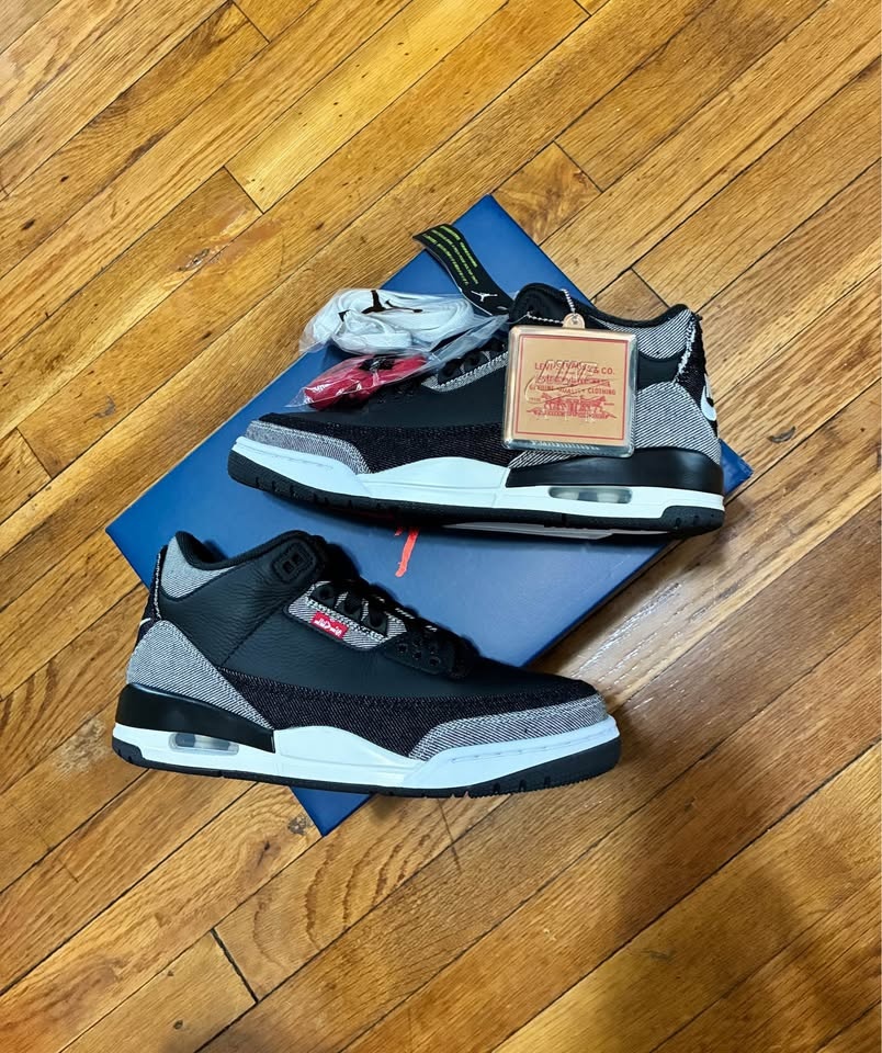 Levi’s x Air Jordan 3 Denim Black - photo 2