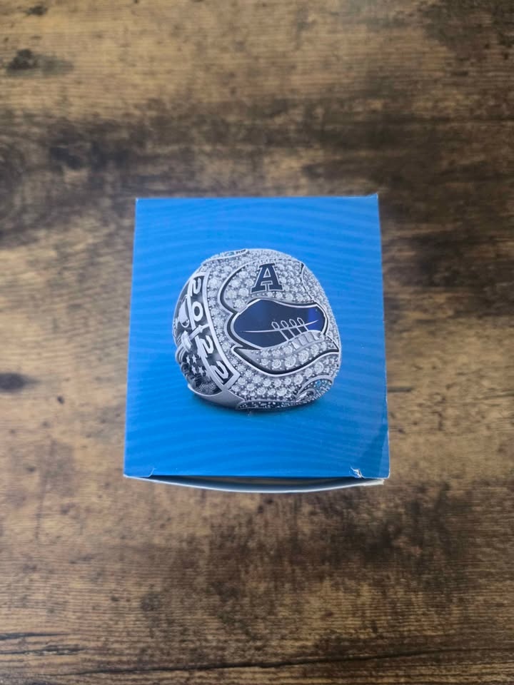 2022 Toronto Argonauts Replica Championship Ring - photo 2