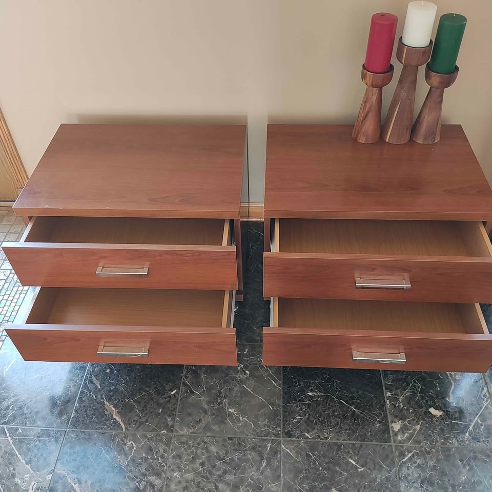 Pair of 2-Drawer Nightstands - photo 4