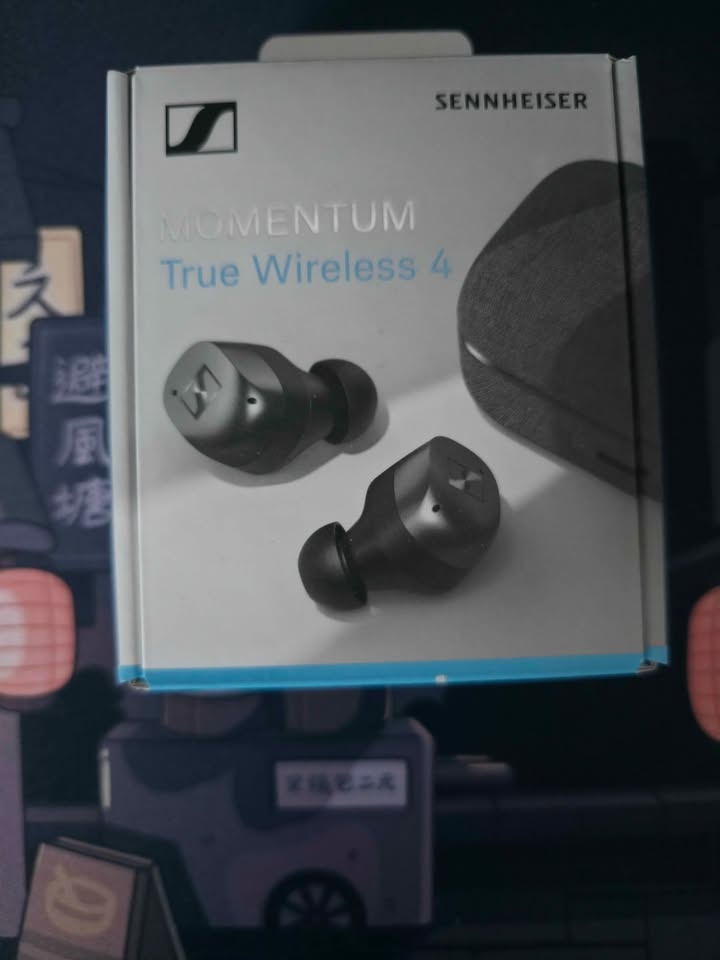 Sennheiser MOMENTUM True Wireless 4 Earbuds - photo 3