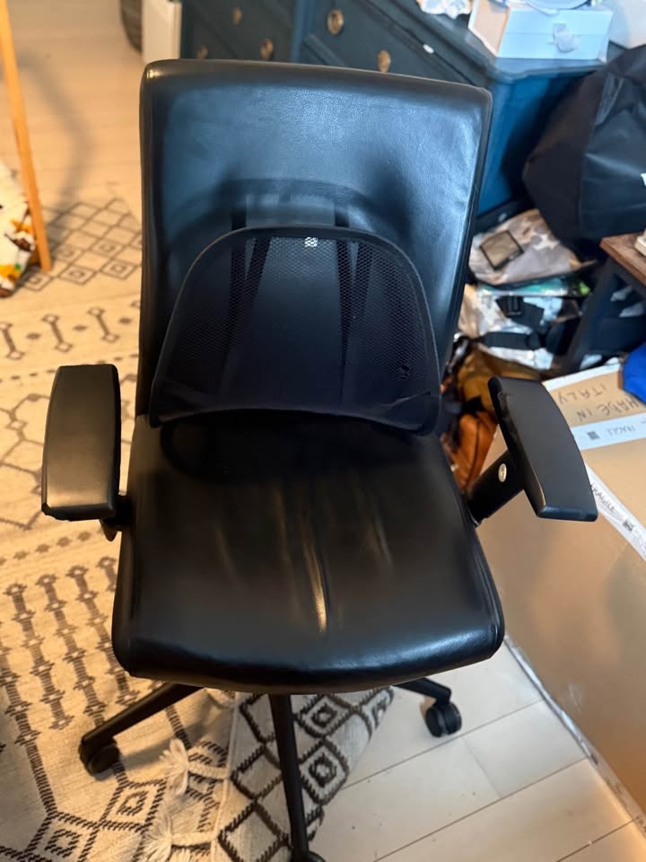 Black Office Desk Chair with Lumbar Support - photo 2