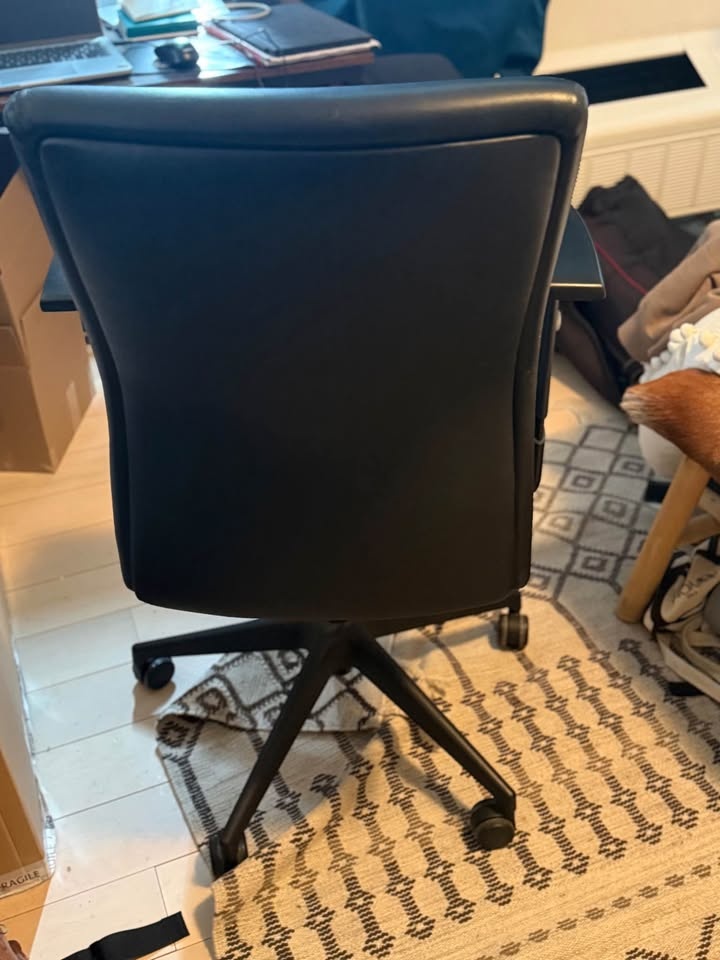 Black Office Desk Chair with Lumbar Support - photo 3