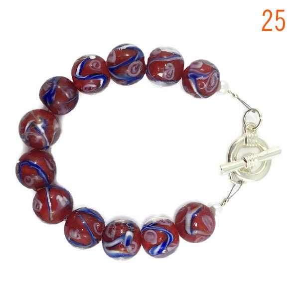 Bracelets modern, fancy, elegant