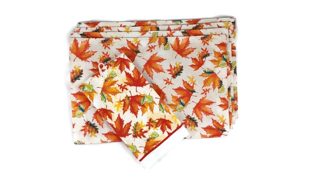 Kitchen Placemats Set 4 pc Home Collection Autumn Leaves