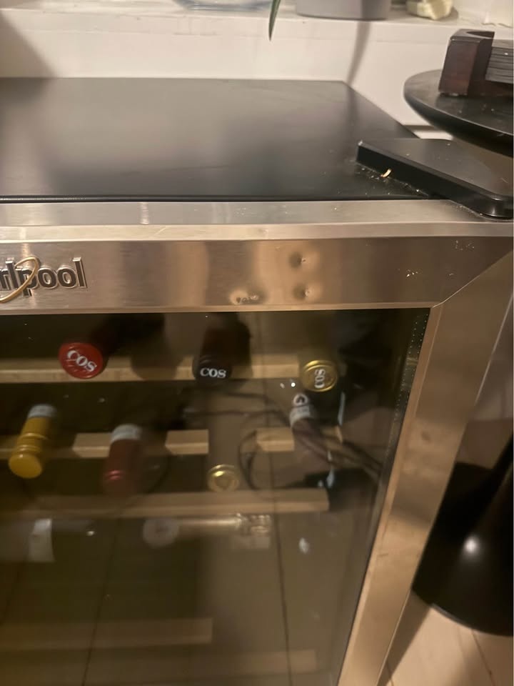 Whirlpool Wine Cooler - photo 4