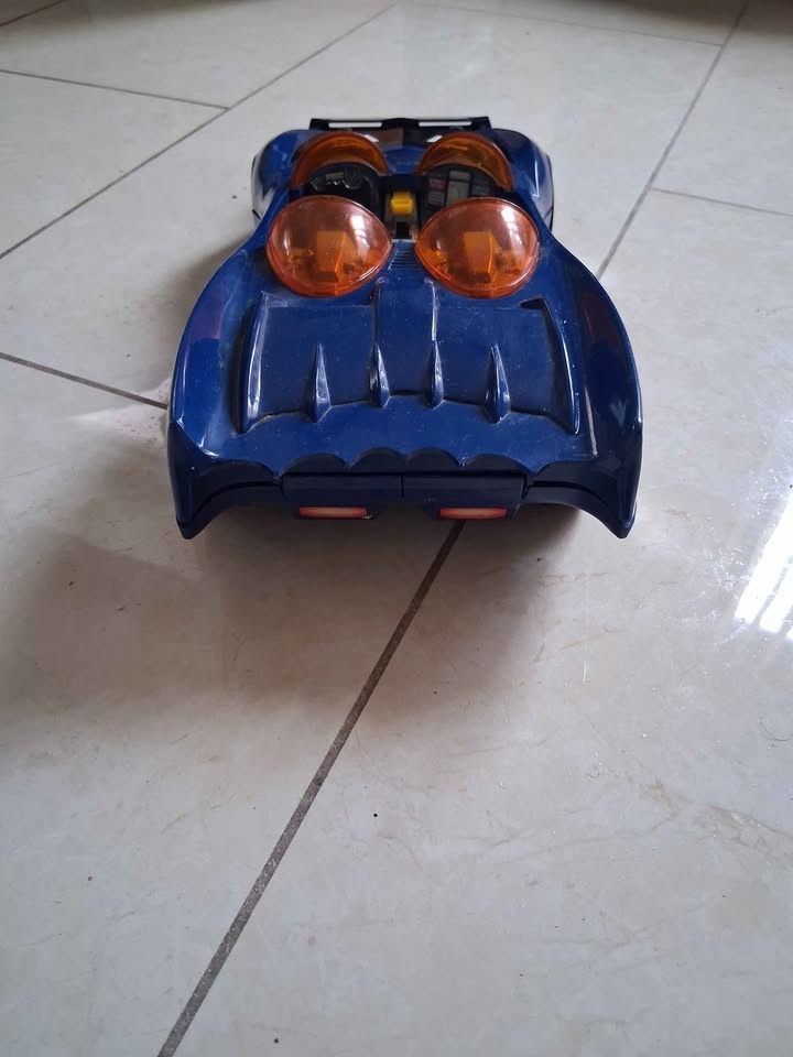 Vintage 1984 Kenner DC Super Powers Batmobile - photo 3