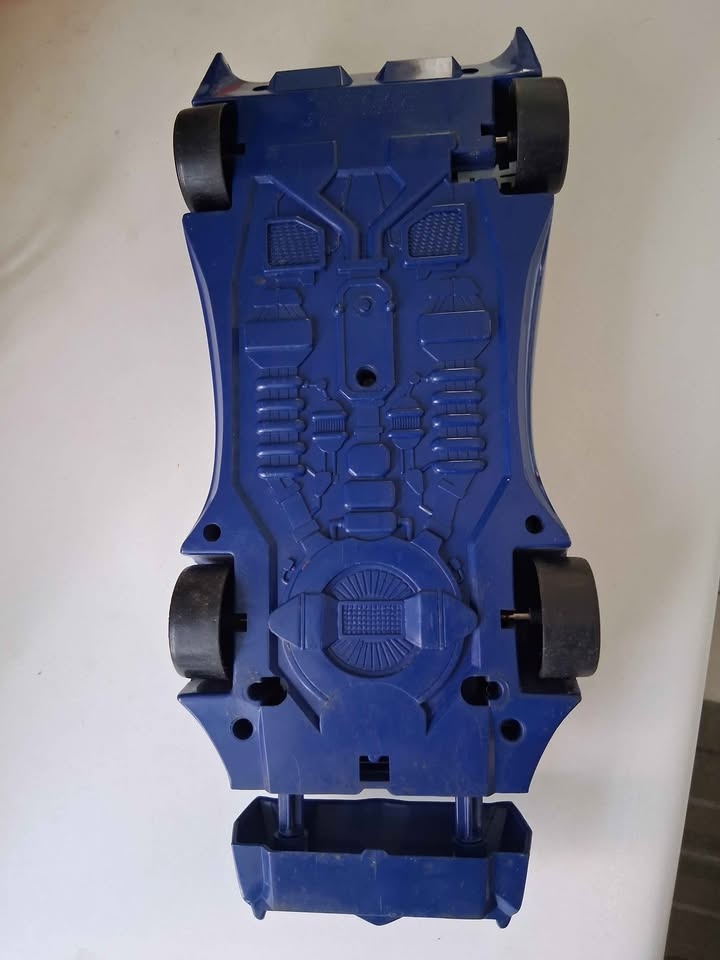 Vintage 1984 Kenner DC Super Powers Batmobile - photo 4