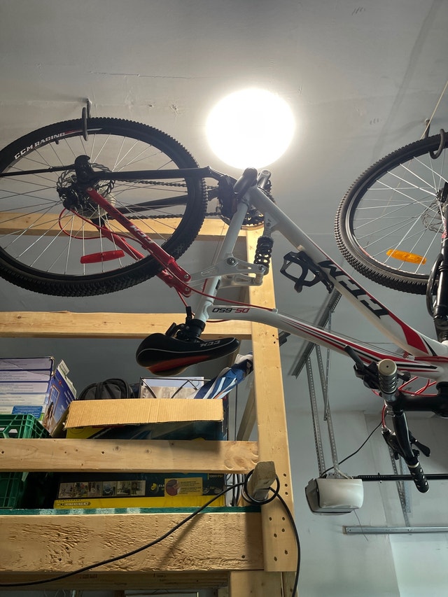 Mountain bike dual disc and dual suspension