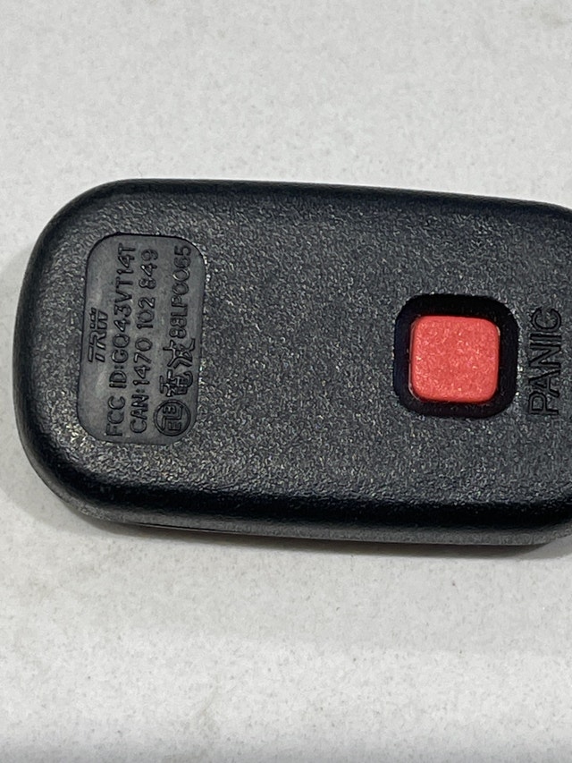 Brand New Toyota Key Fob - photo 3