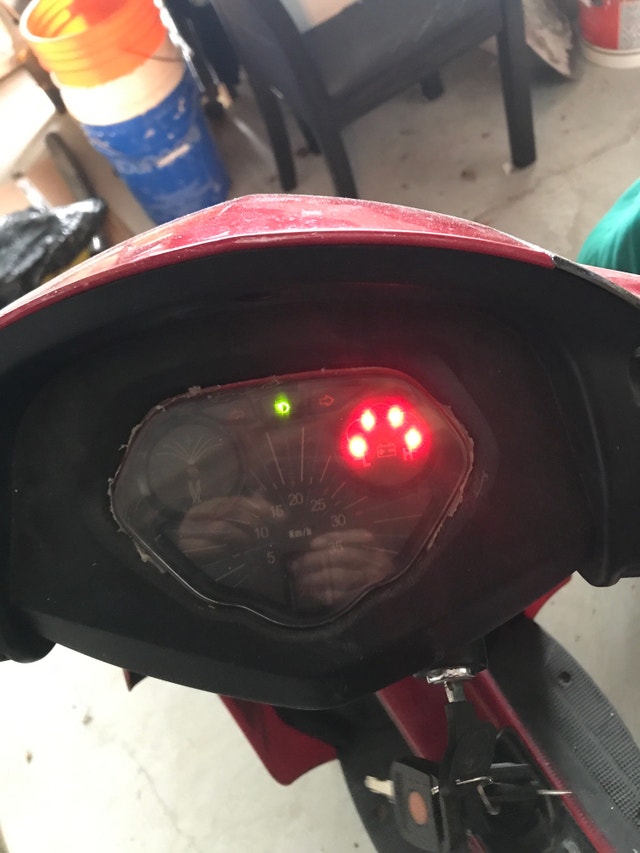 Daymak Electric Scooter - Full Fairing - Trade? - photo 3
