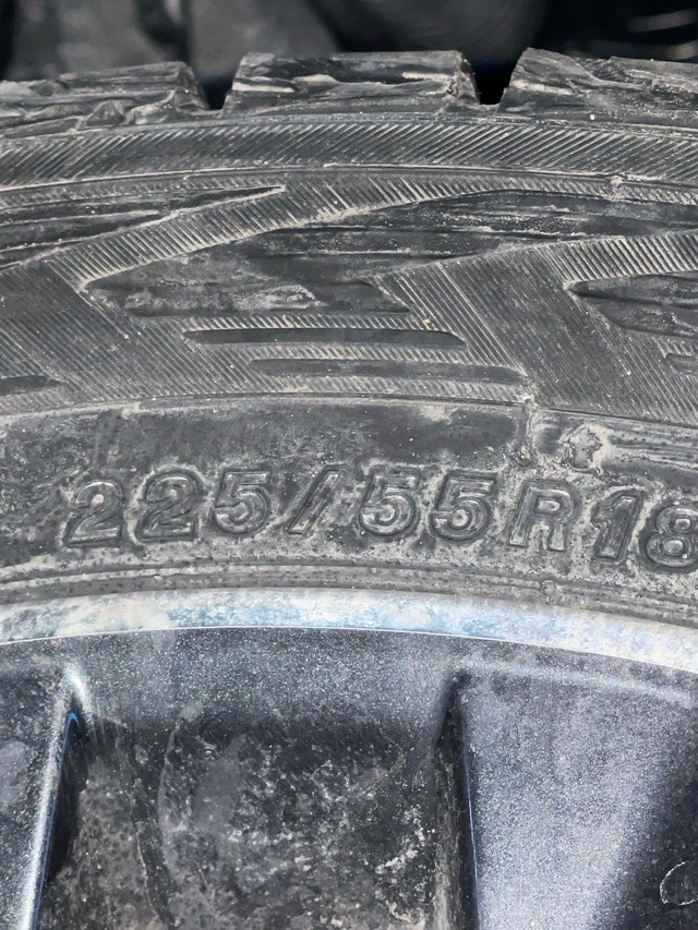 Yokohama IceGuard Winter Tires on 5x100 Subaru Rims - photo 4