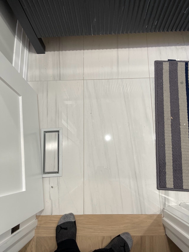 16”x32” porcelain tile. three boxes and two loose. - photo 2