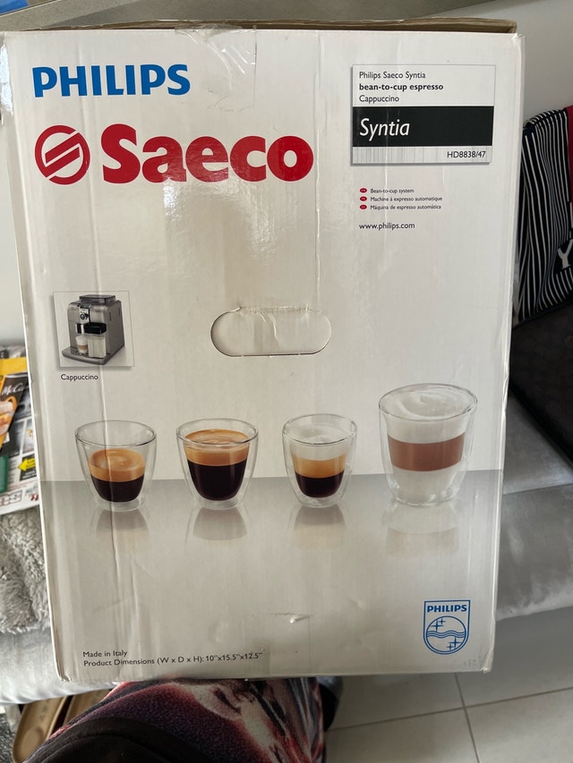 Philips Saeco Syntia Cappuccino machine. - photo 5