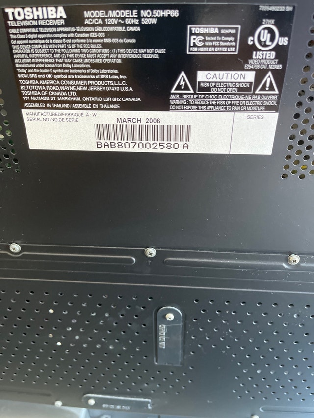 Toshiba Plasma 50 inch TV Great Condition - photo 3