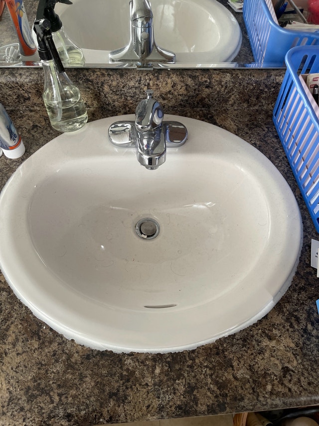 96” vanity with or without sinks and faucets. - photo 3