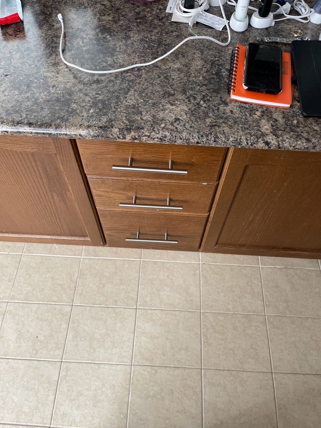 96” vanity with or without sinks and faucets. - photo 5