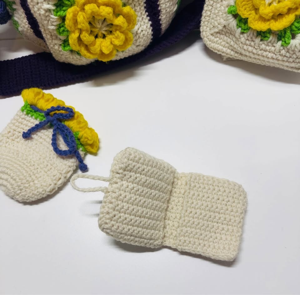 Handmade Crochet Purse Set - photo 3