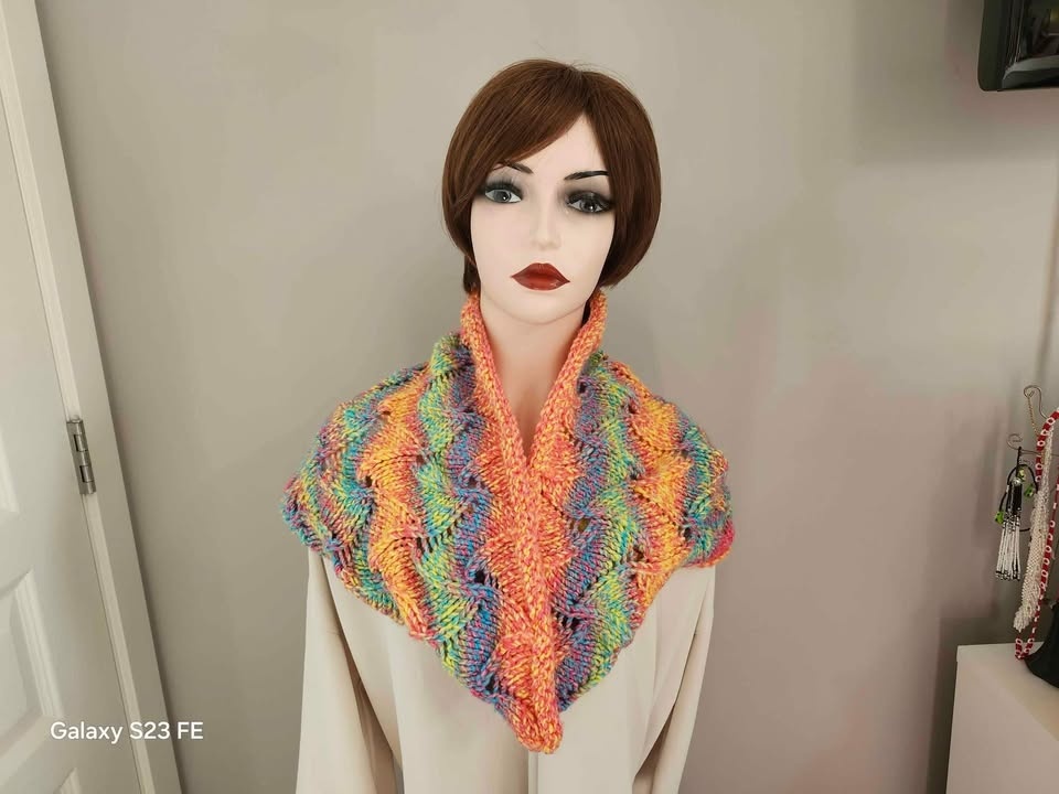 Handknit Hooded Scarf - photo 2