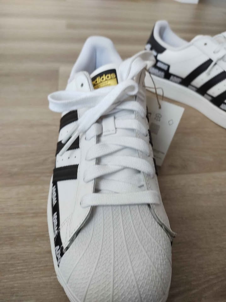 Adidas Superstar Originals Size 10 Mens - photo 3
