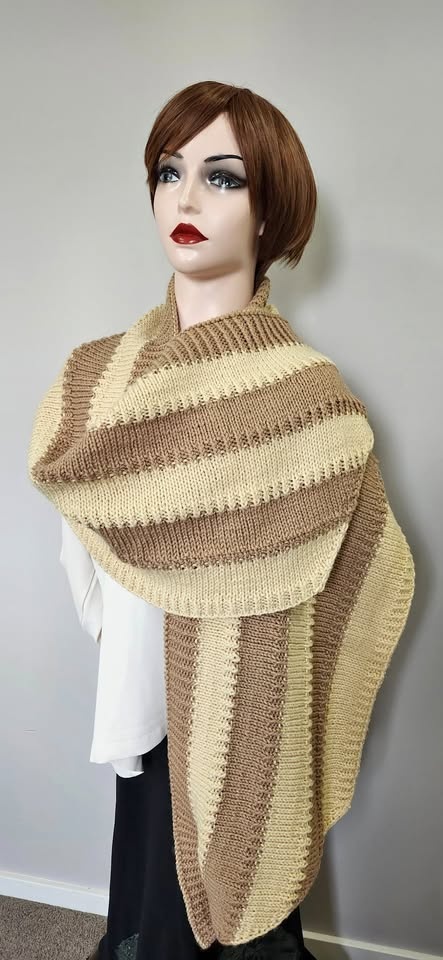 Beige Knit Shoulder Wrap / Striped Shawl
