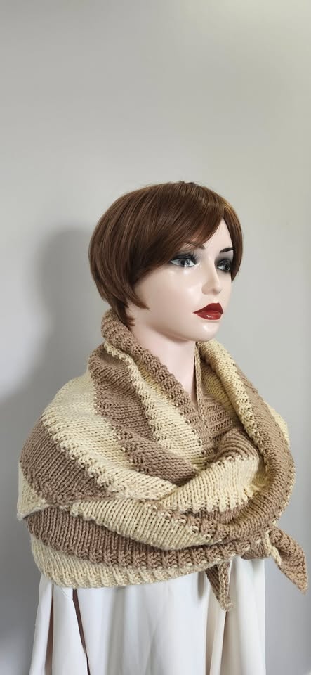 Beige Knit Shoulder Wrap / Striped Shawl - photo 3