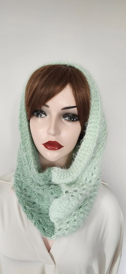 Green Knit Neck Warmer/Scarf/Cowl with Gradient - photo 2