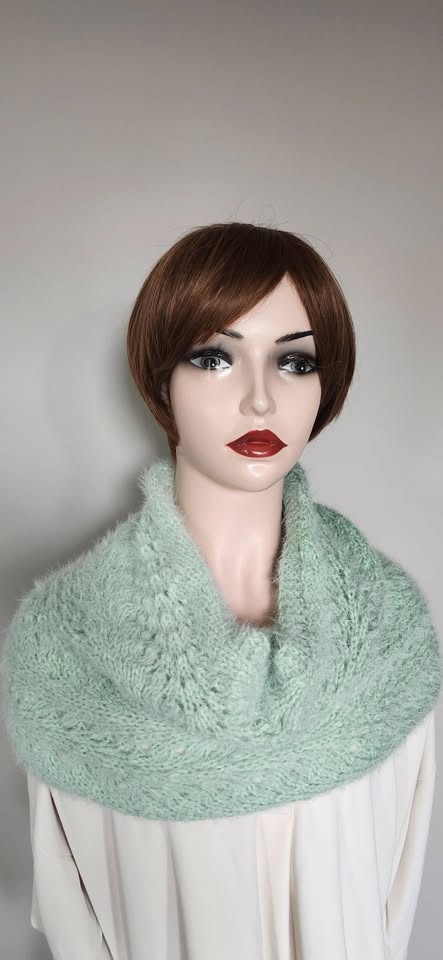 Green Knit Neck Warmer/Scarf/Cowl with Gradient - photo 3