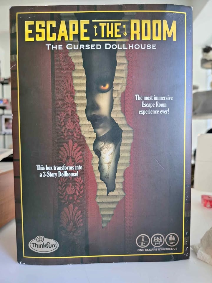 Escape The Room-The Cursed Dollhouse