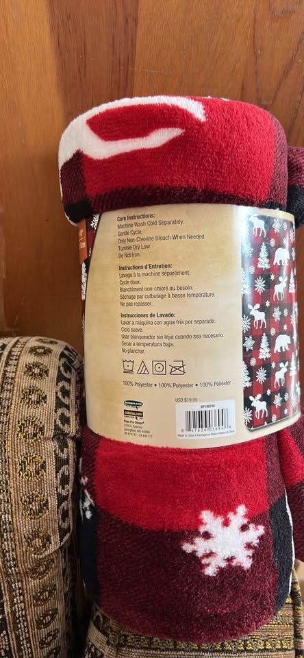 White River Coral Fleece Throw - photo 2