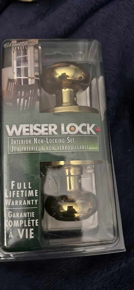 Door Knobs - 2 Sets