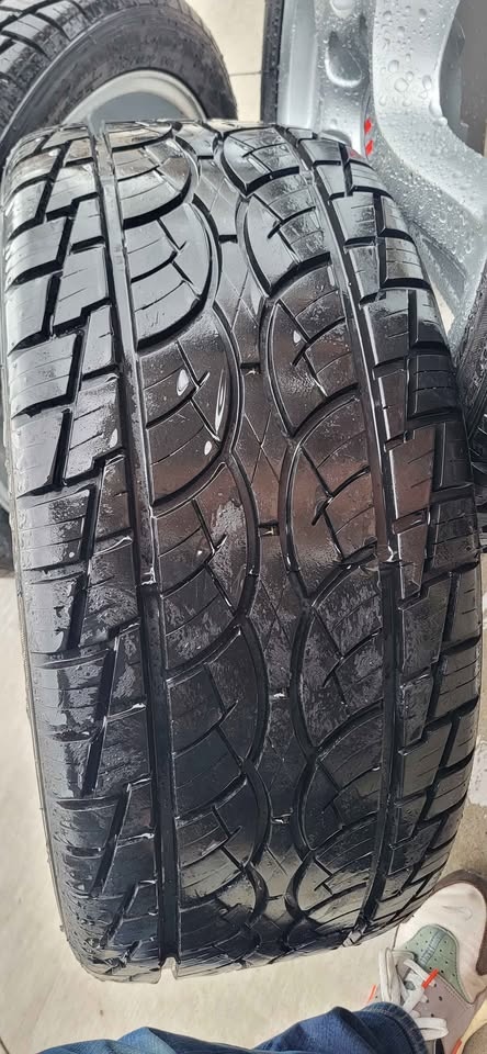 4 All Season Tires - photo 3