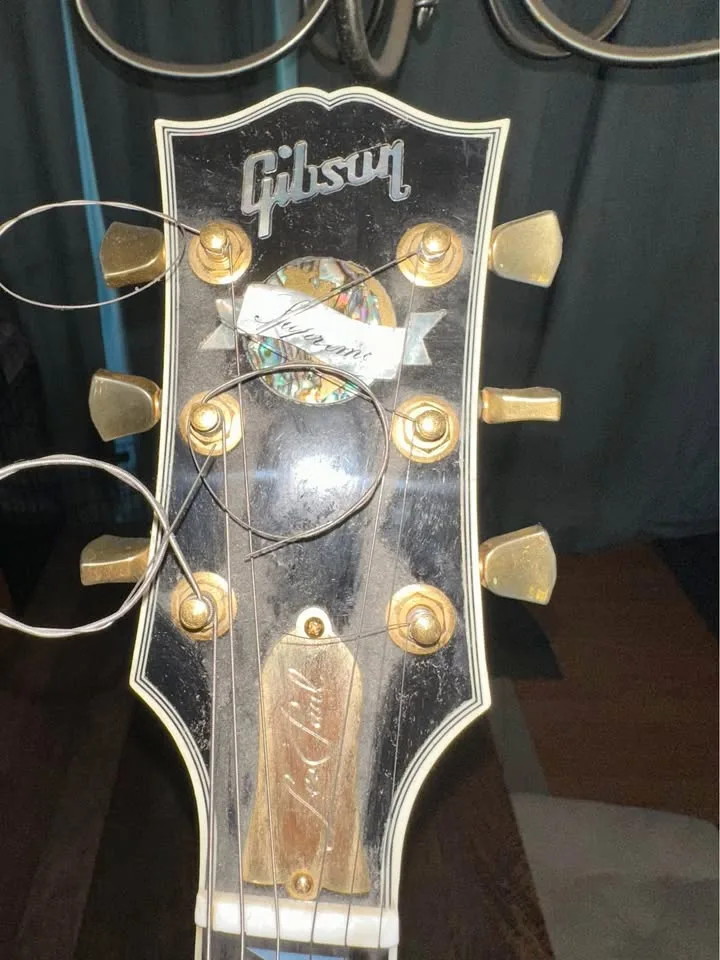 Gibson Les Paul Guitar image indicator(3)