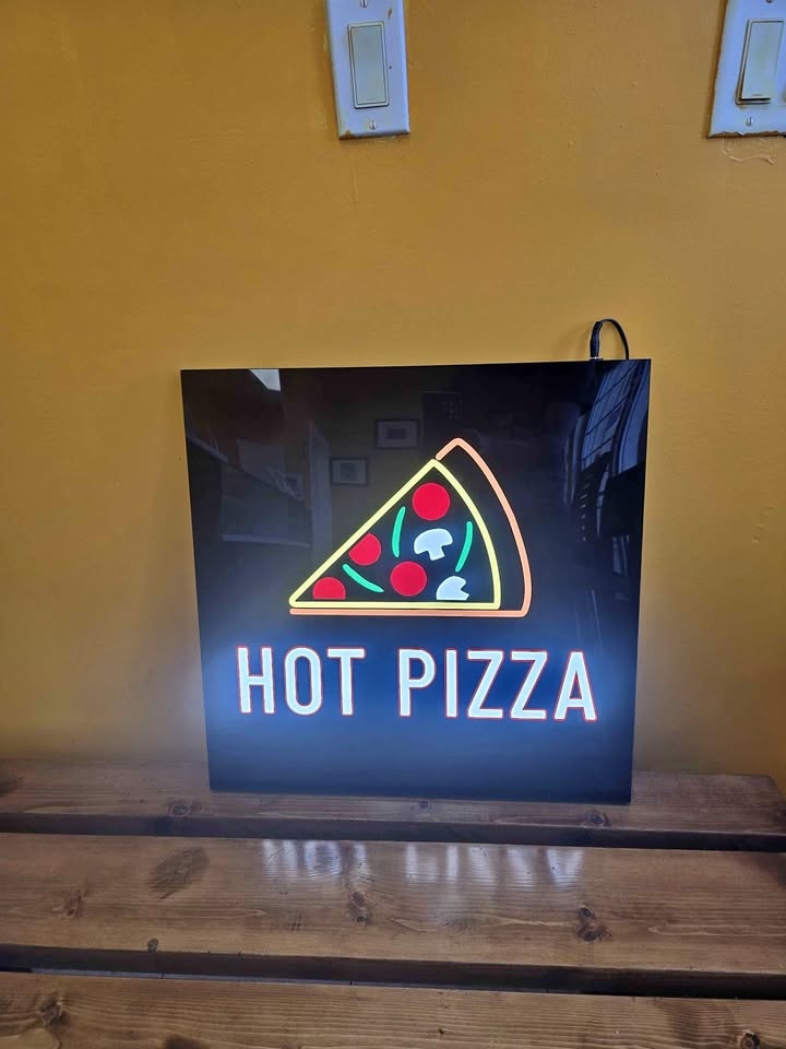 Neon Style Hot Pizza Sign