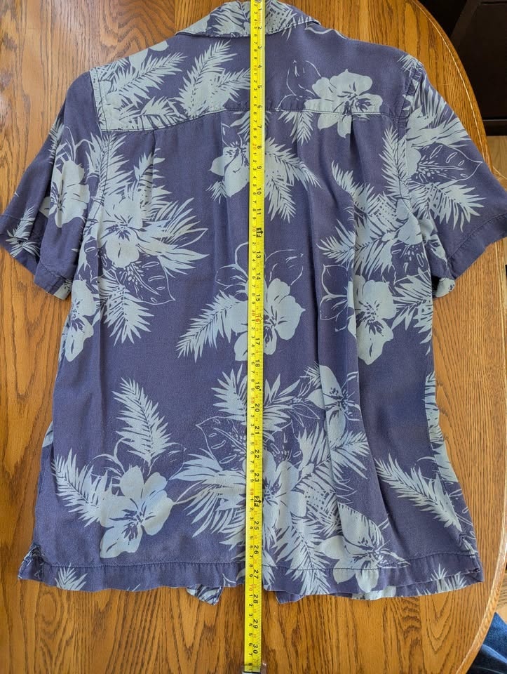 Hawaiian Shirts Men's Small - photo 4