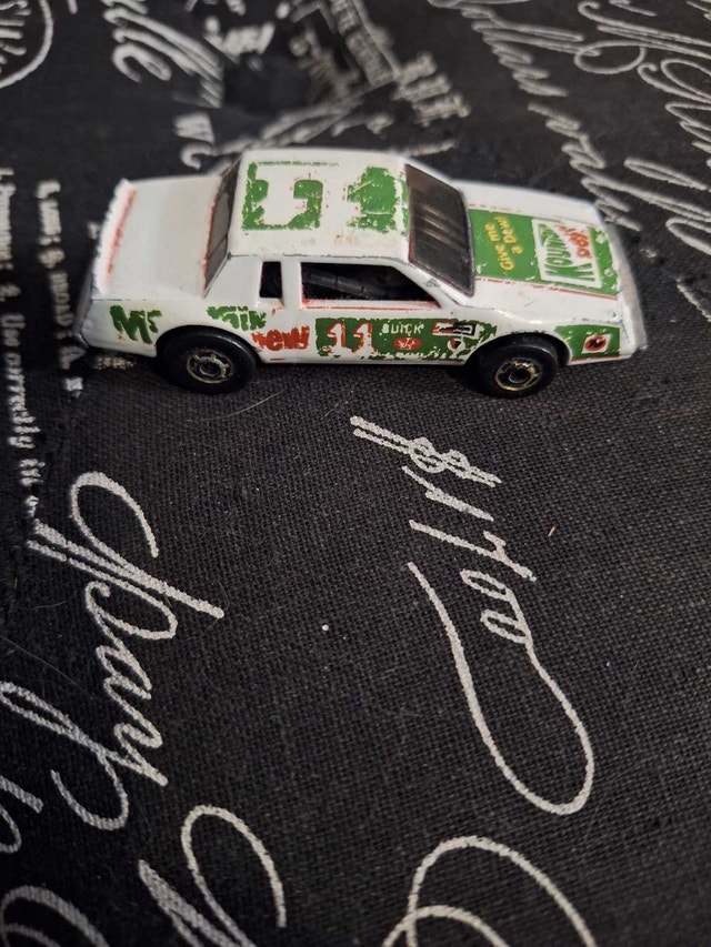 1982 Hot Wheels Mountain Dew 11 Racing Stocker HK Base